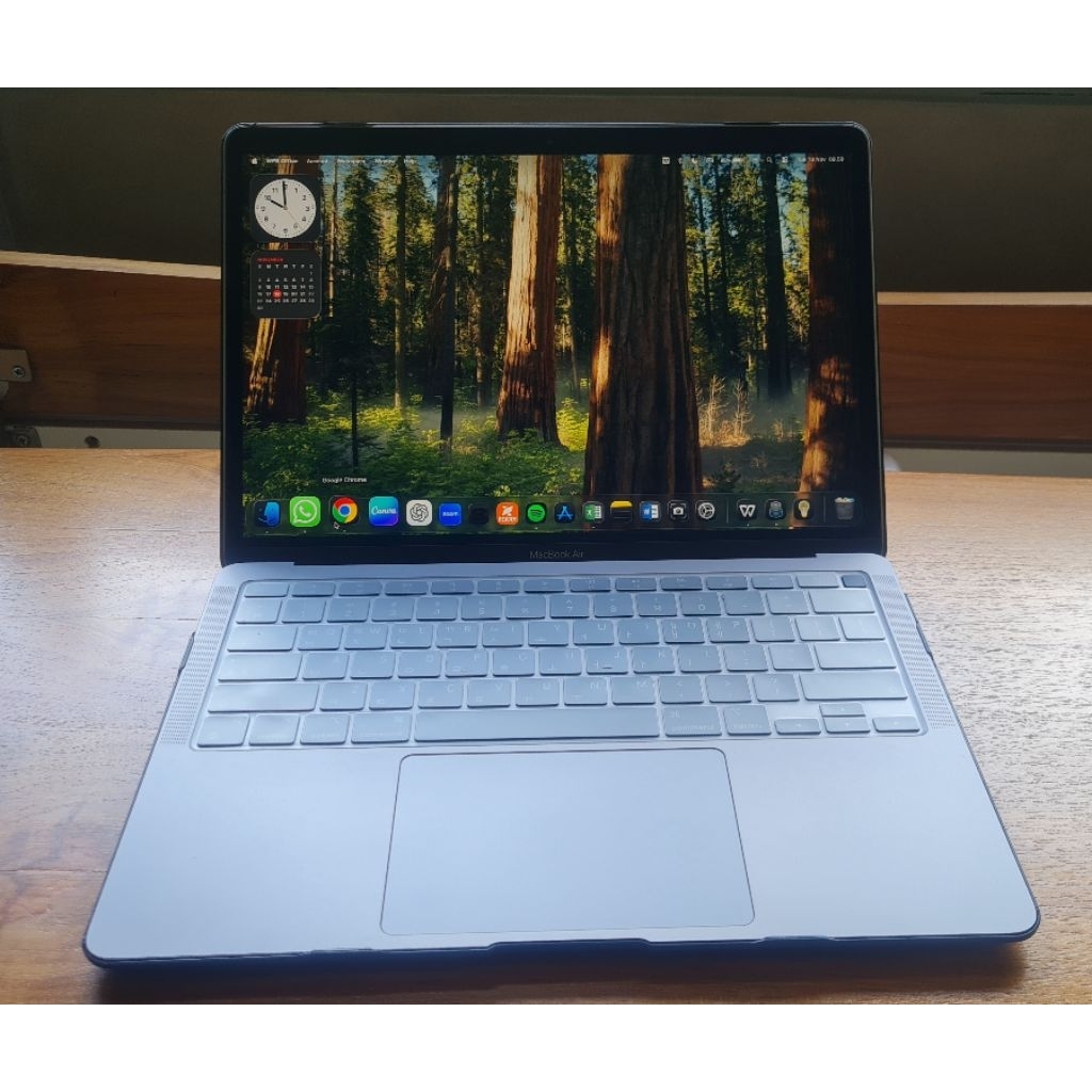 MacBook Air M1 8/500