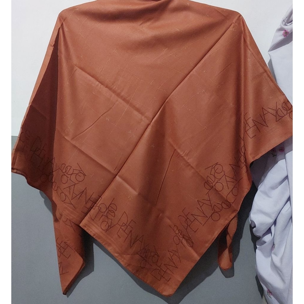 SALE....preloved pl deenay Original.. deenay original ,terawat