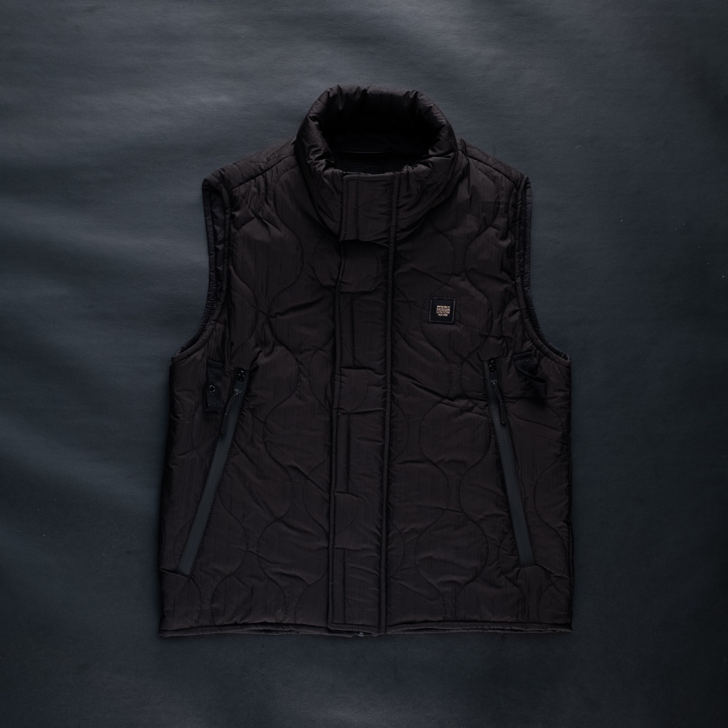 Sixpax Trucan Vest Jacket Black