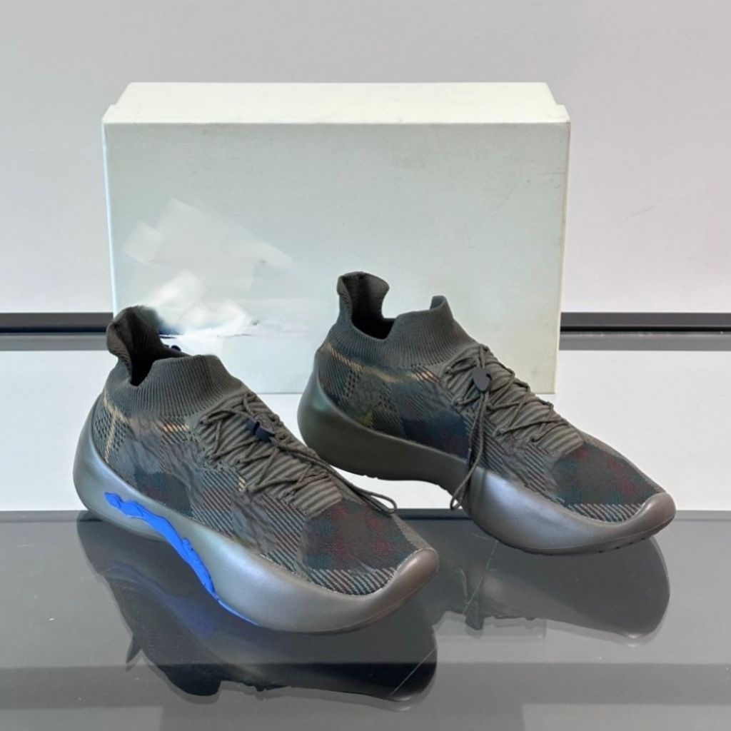 Sepatu sneaker pria burbur sneaker pria casual