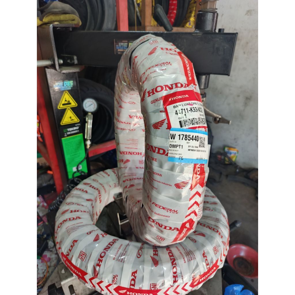 Ban Tubeless Federal 100/90-12 scoopy depan