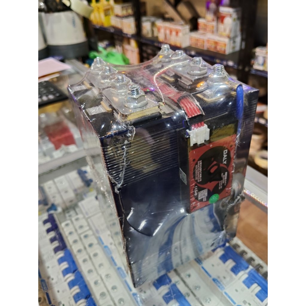 batrei lifepo4 30ah + bms DALY