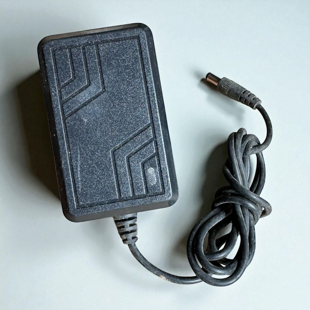 Charger 6 Volt PMB Universal Exotic Cas 6V Lampu Indikator Yukita Unikid SHP NWX88 Mobil Motor Aki M