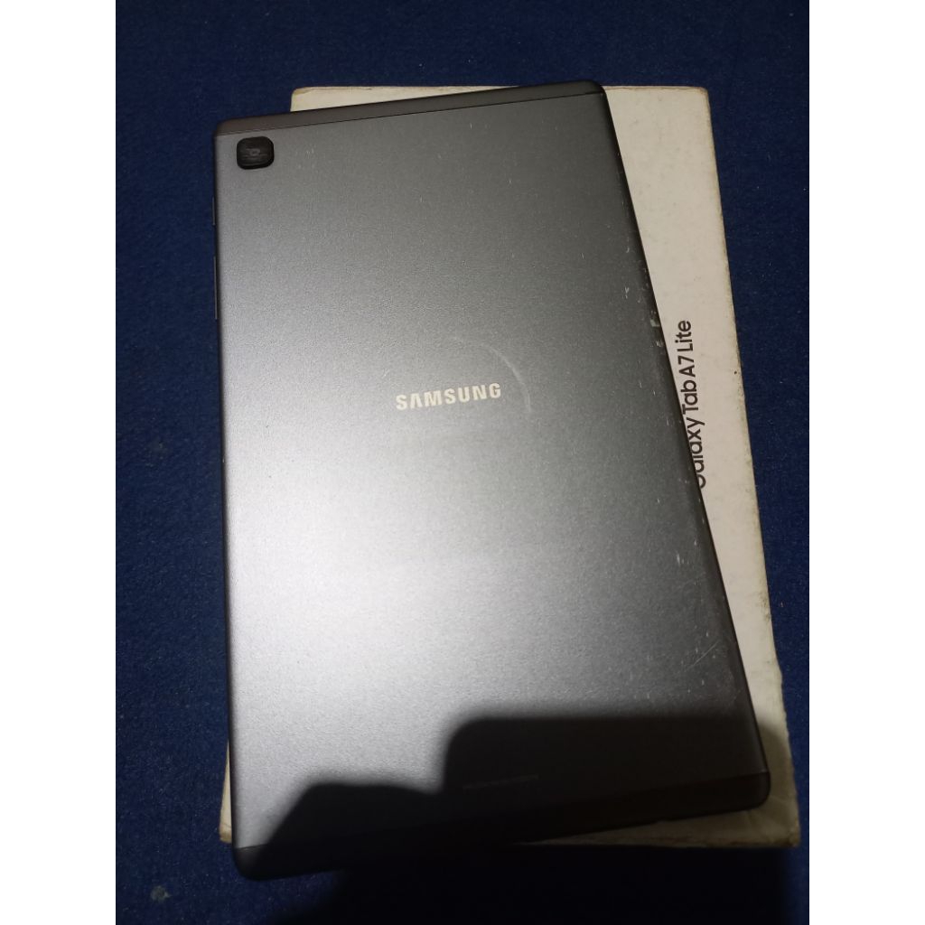 Tab A7 Lite Ram 3/ 32 gb. Tab box normal segel tanpa minus