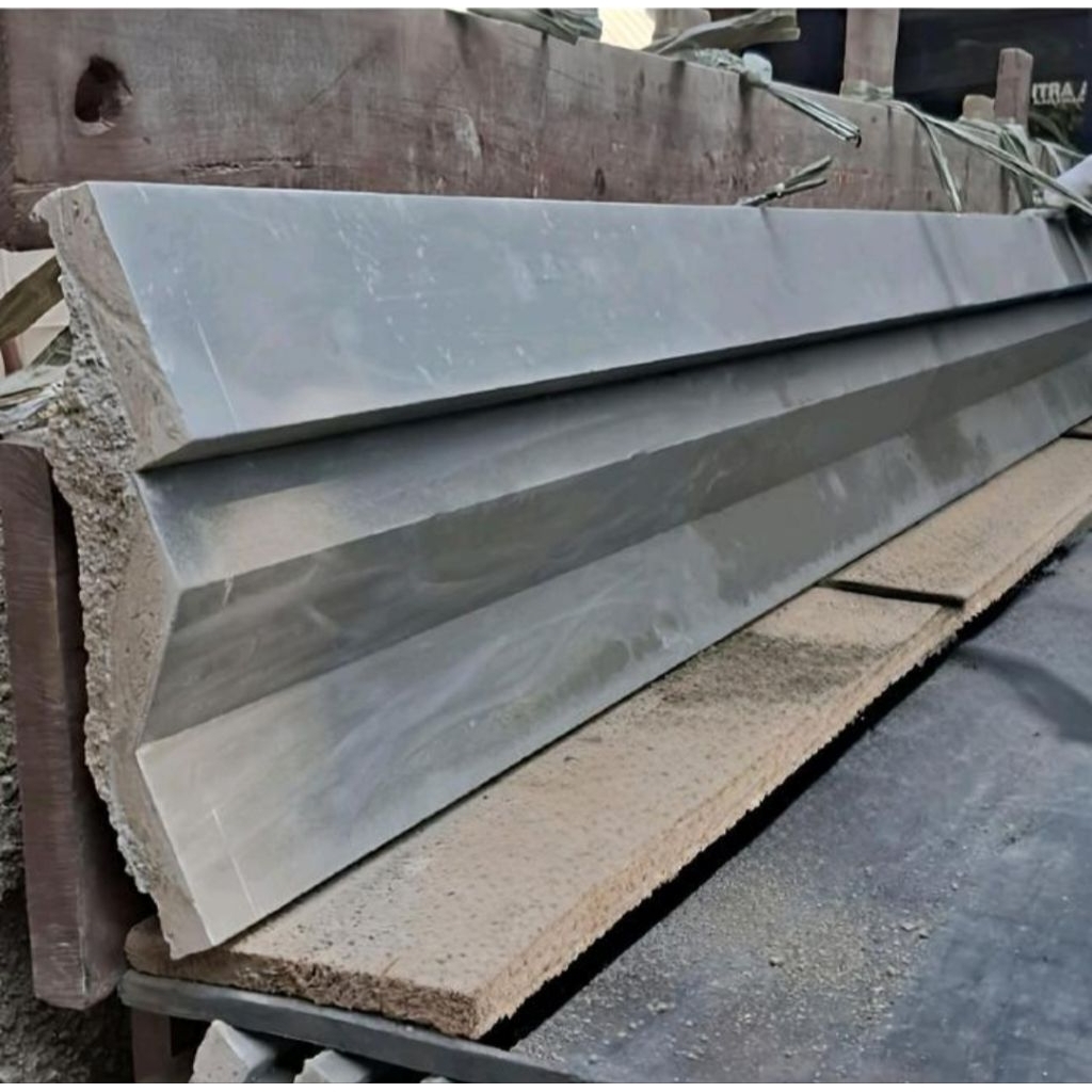 lis profil beton/lisplang beton/lis beton tempel/lis profil/lisplang minimalis beton/lisplang profil