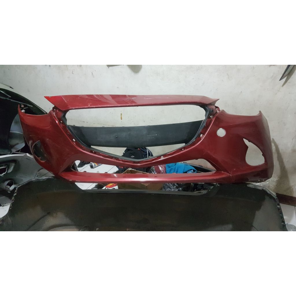 Bemper mazda 2 skiative