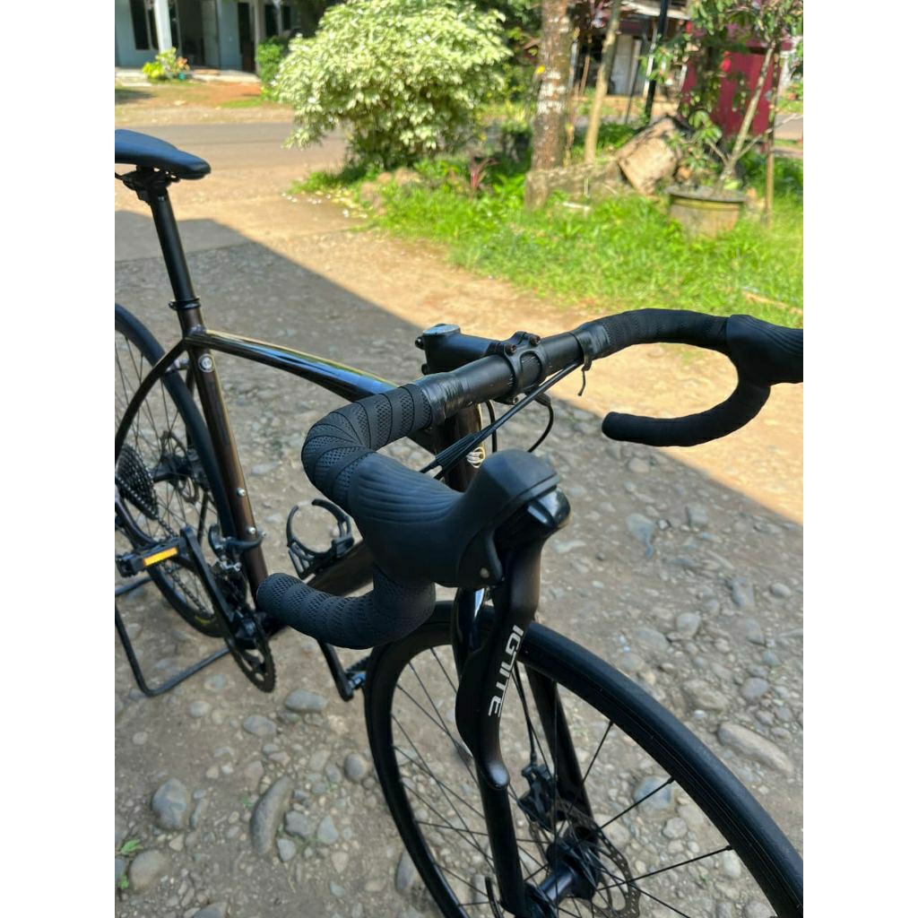 ROADBIKE ELEMENT frc 52 SIZE 51 Dijual Element frc 52
