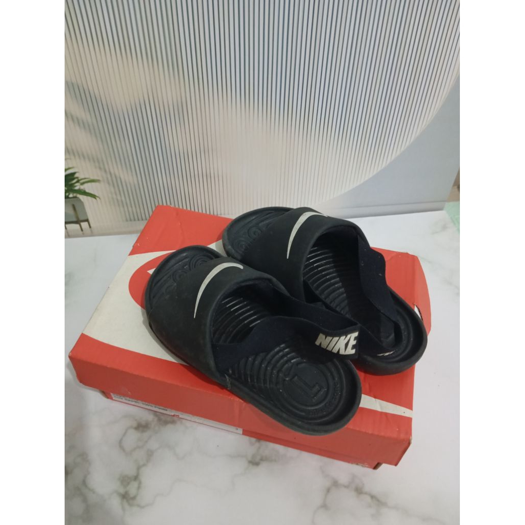 PRELOVED SANDAL ANAK NIKE ORI