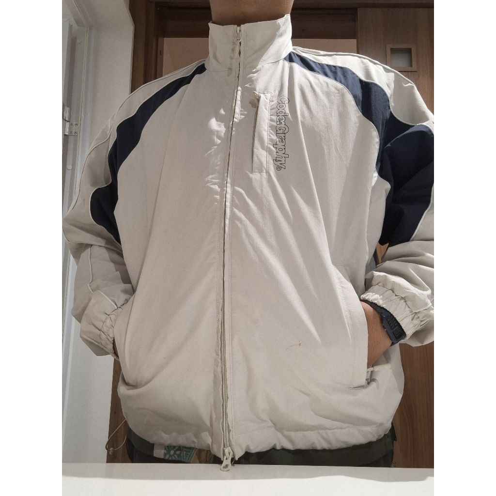jaket windbreaker CodeGraphy