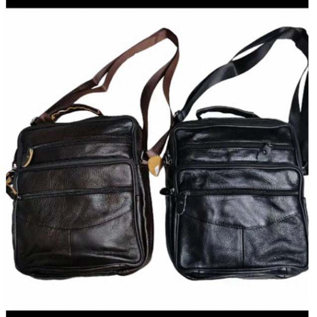 Tas selempang ukuran jumbo// bahan asli kulit// ukuran 30x25 cm// tas Import kekinian multifungsi// 