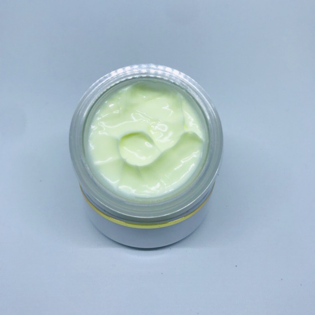 Night cream silky white/ mencerahkan & menghaluskan/ cream malam