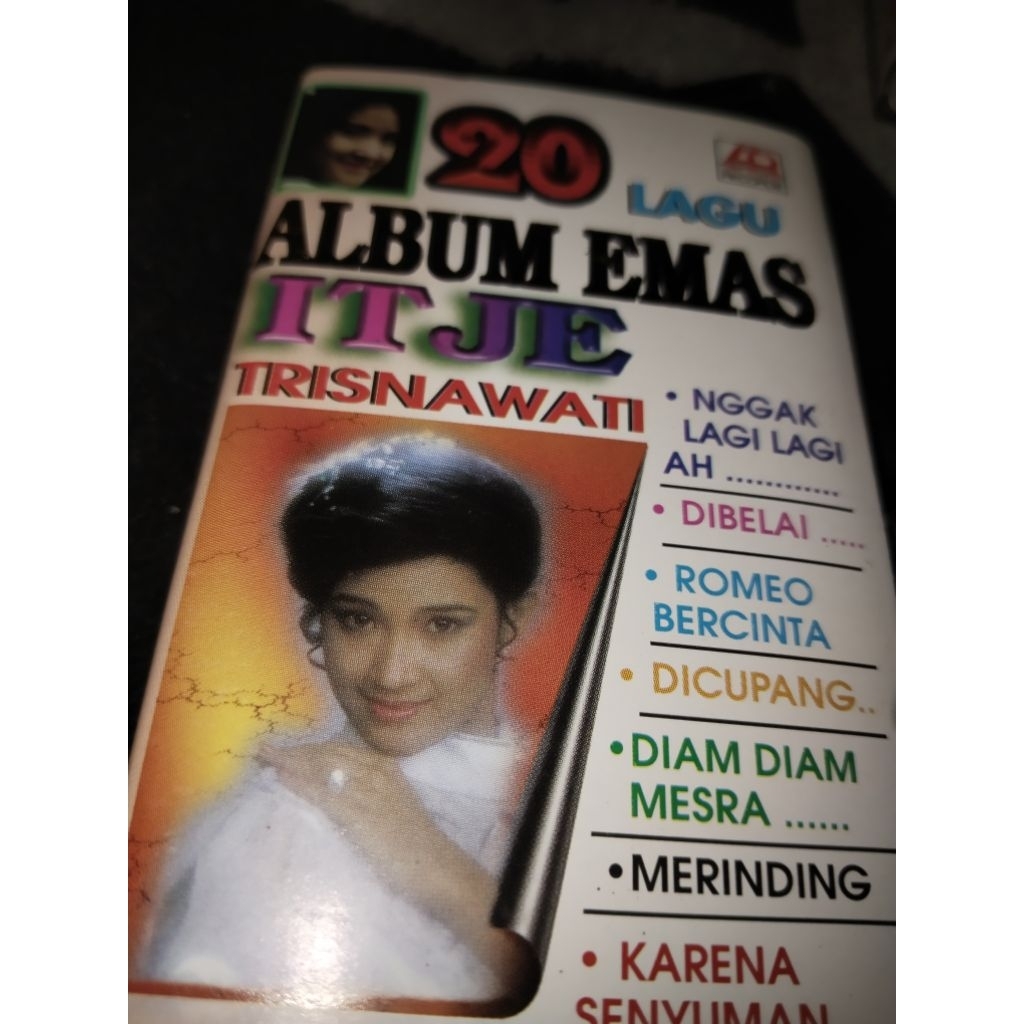 Kaset pita Itje Trisnawati 20 lagu terbaik