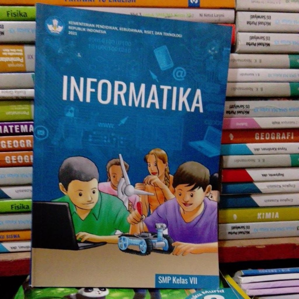 original bekas buku informatika SMP kelas Vll