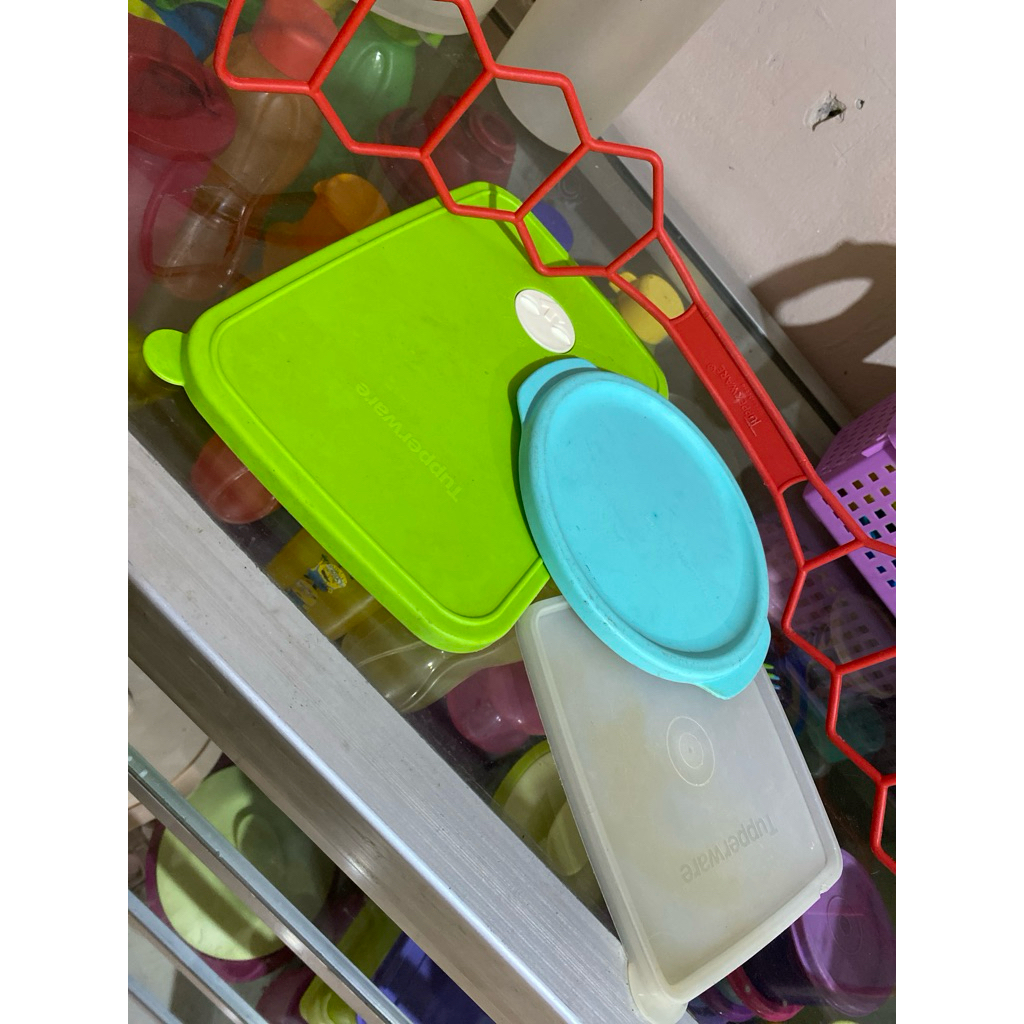 pertutupan tupperware