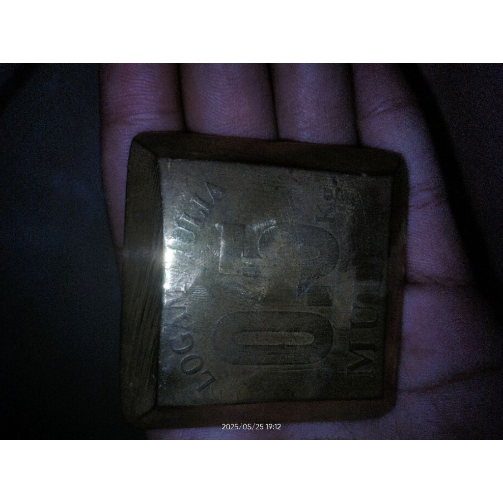 emas murni peninggalan belanda