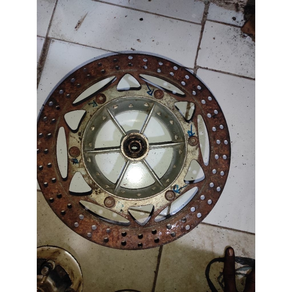 TROMOL DEPAN NINJA PLUS PIRINGAN DEPAN NINJA TROMOL NINJA DEPAN PLUS PIRINGAN TROMOL DEPAN NINJA R