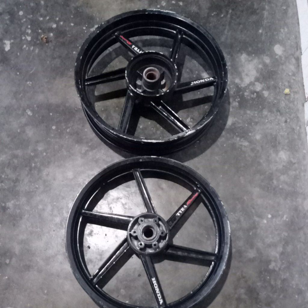 velg Recing Tiger Revo tapak lebar 250 300 ring 17