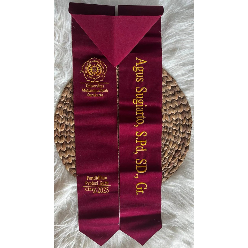 Slempang Leher wisuda