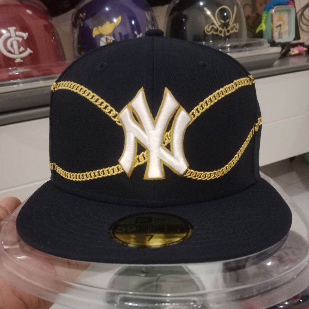 Topi Second Branded