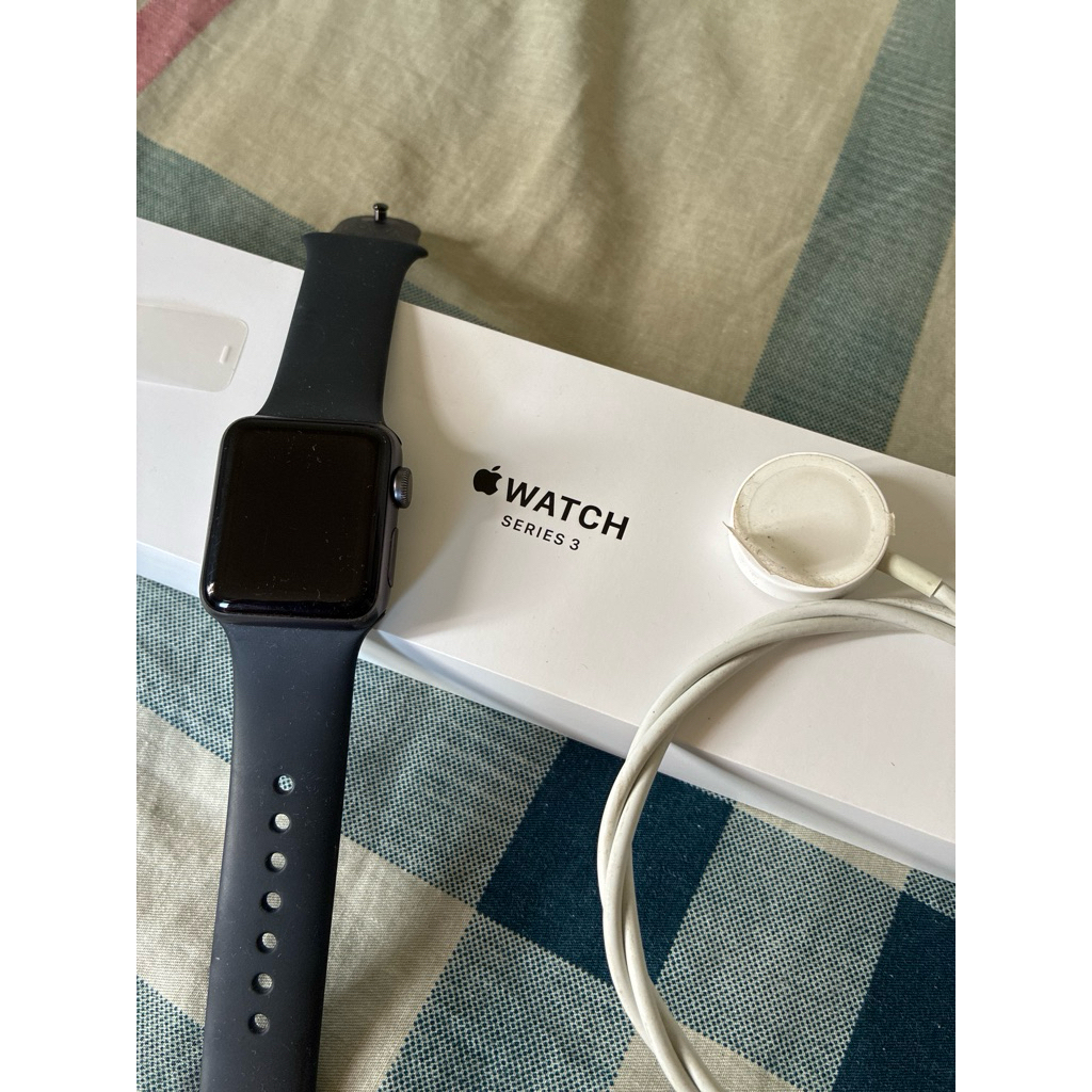 apple watch series 3 38mm aluminium black (second)