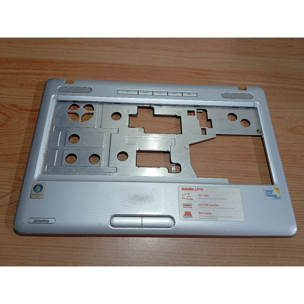 Casing Frame Keyboard Laptop  Toshiba L510