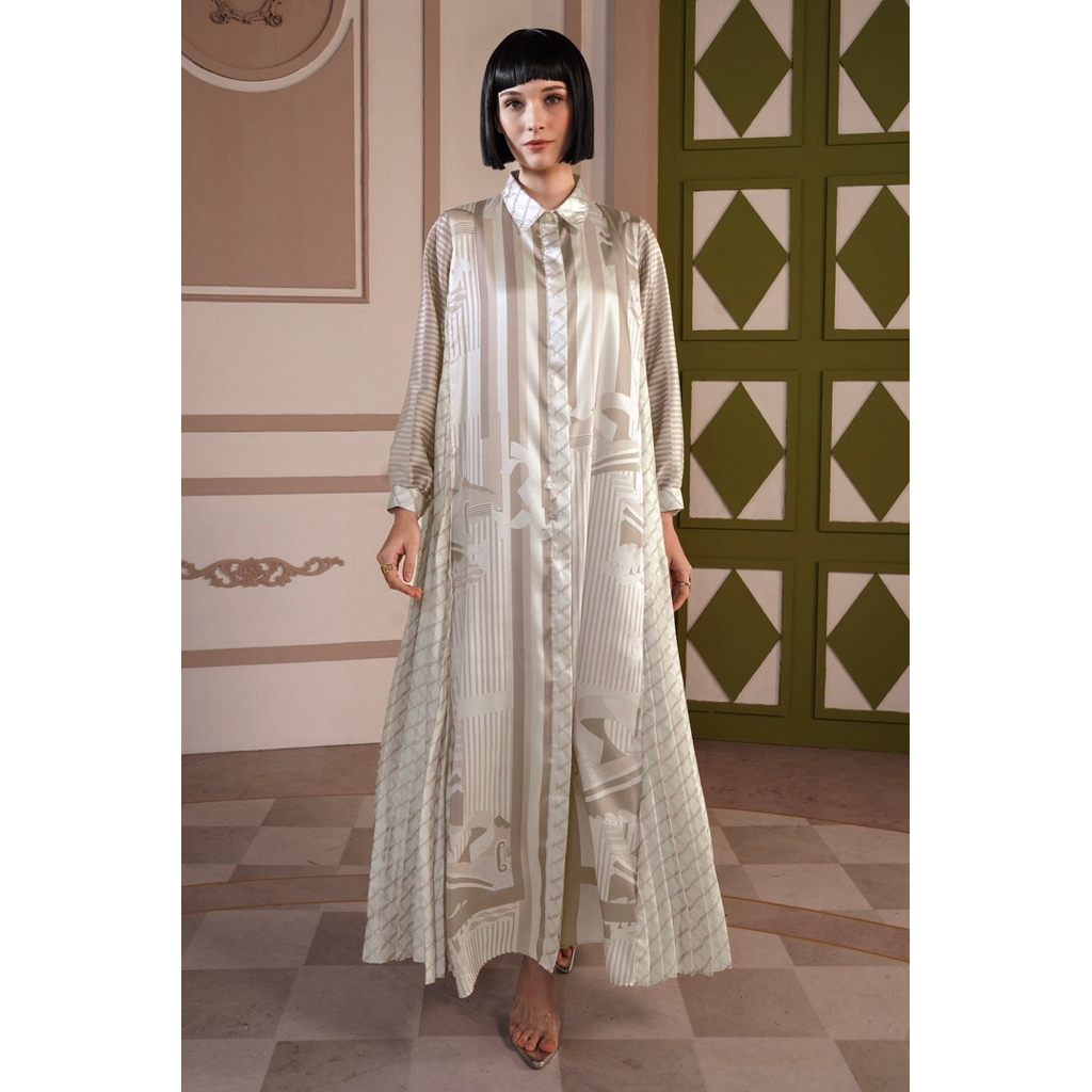 Dreamscape Pleated Dress Benang Jarum M