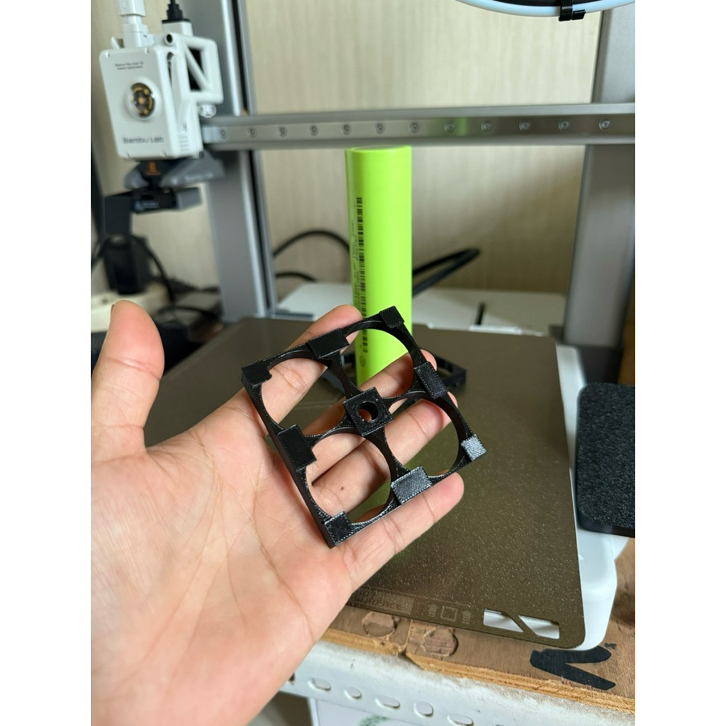 Holder Batre Lifepo4 33140