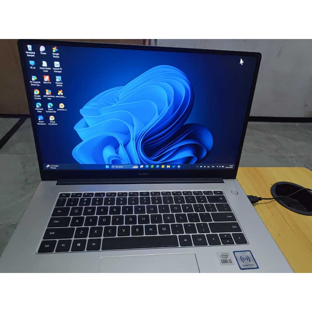 Laptop Huawei Matebook D15 CORE I3