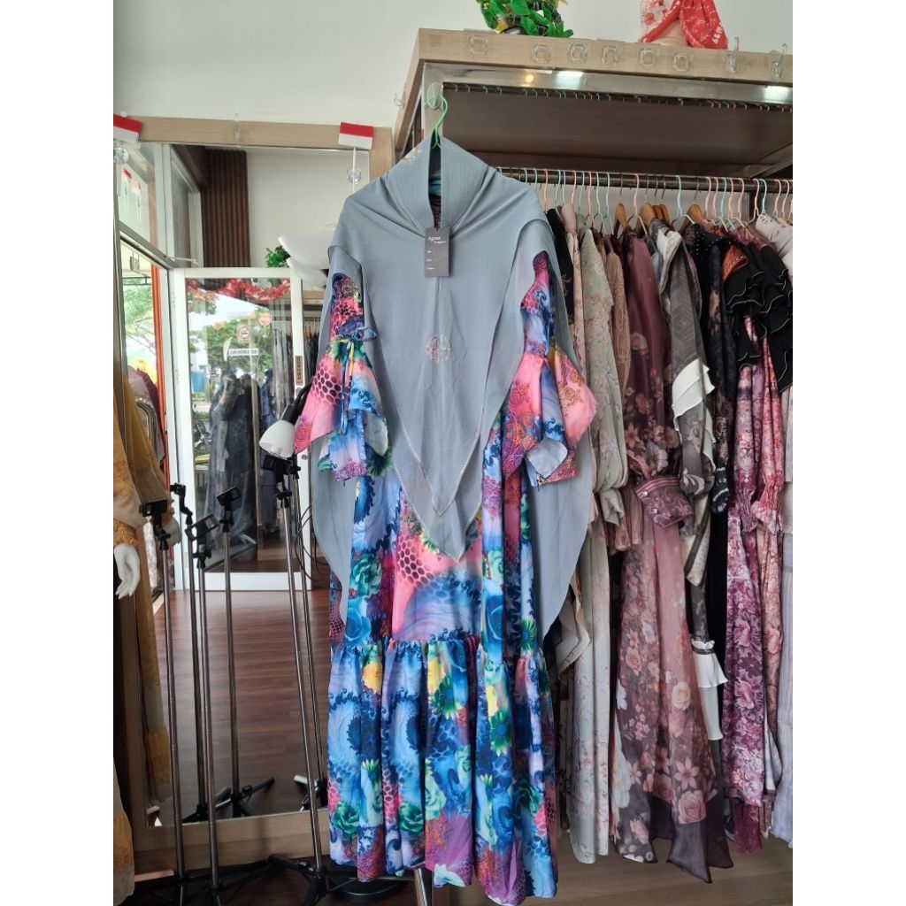 Gamis Muslimah By. Agoest Hanggono