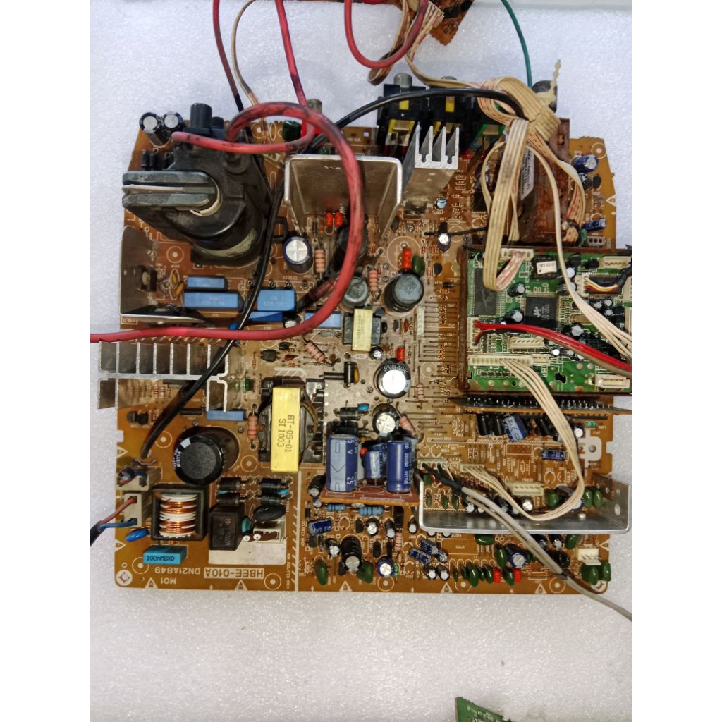 MESIN TV POLYTRON 21IN SLIM (L-SIDI) MESIN KOTAK BELUM UJI TES/GEMBLING