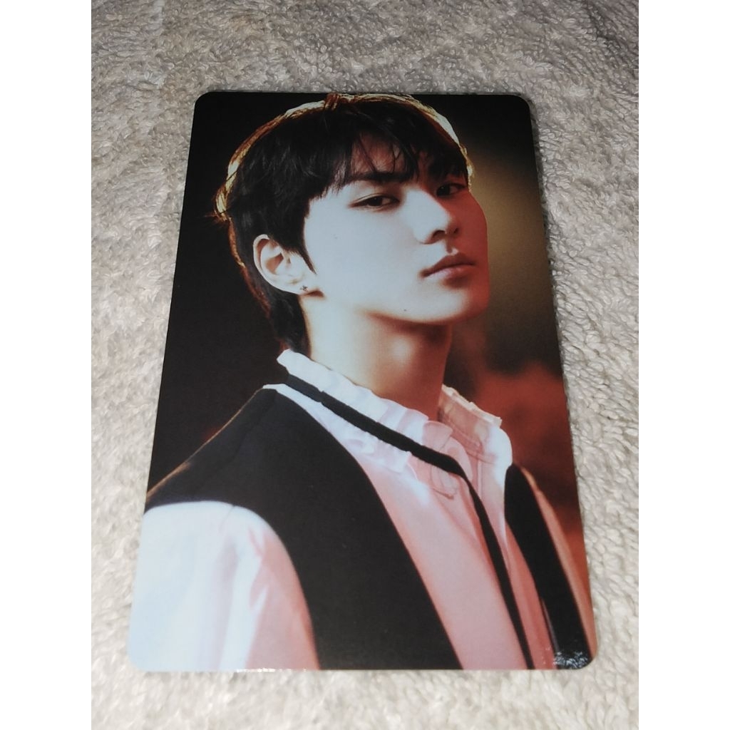 Official Photocard Jungwon Enhypen Dark Blood Weverse C Version