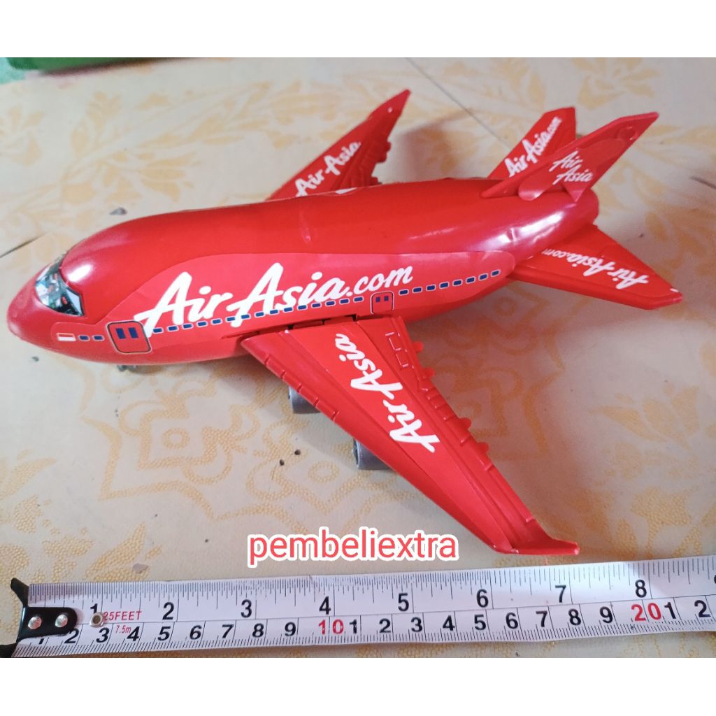 mainan termurah pesawat air asia