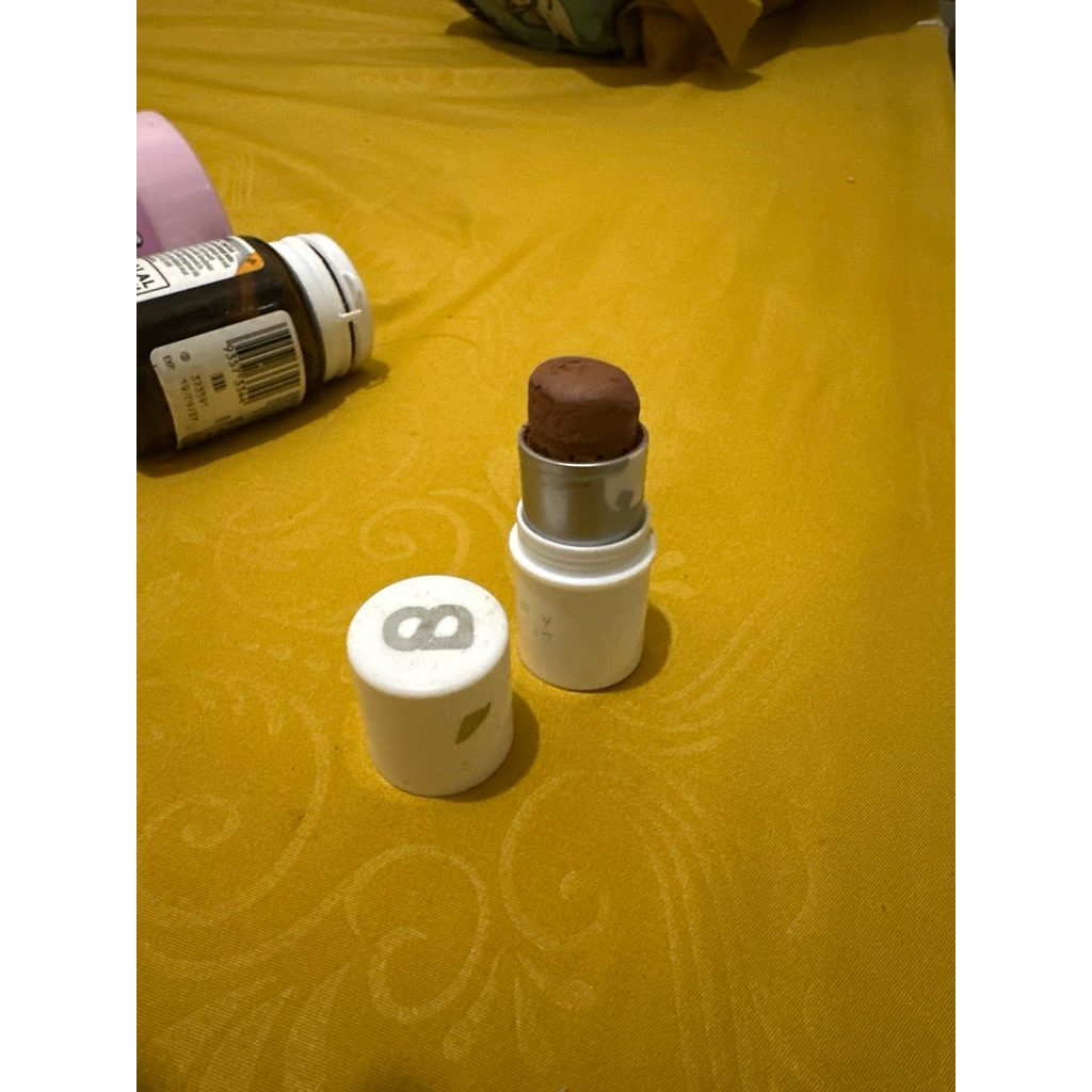 preloved contour buttonscarves