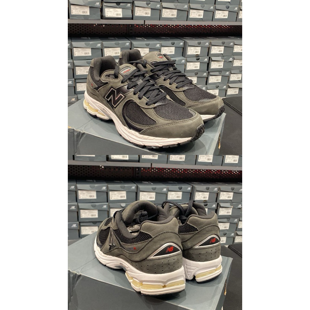 New Balance 2002R Dark Grey