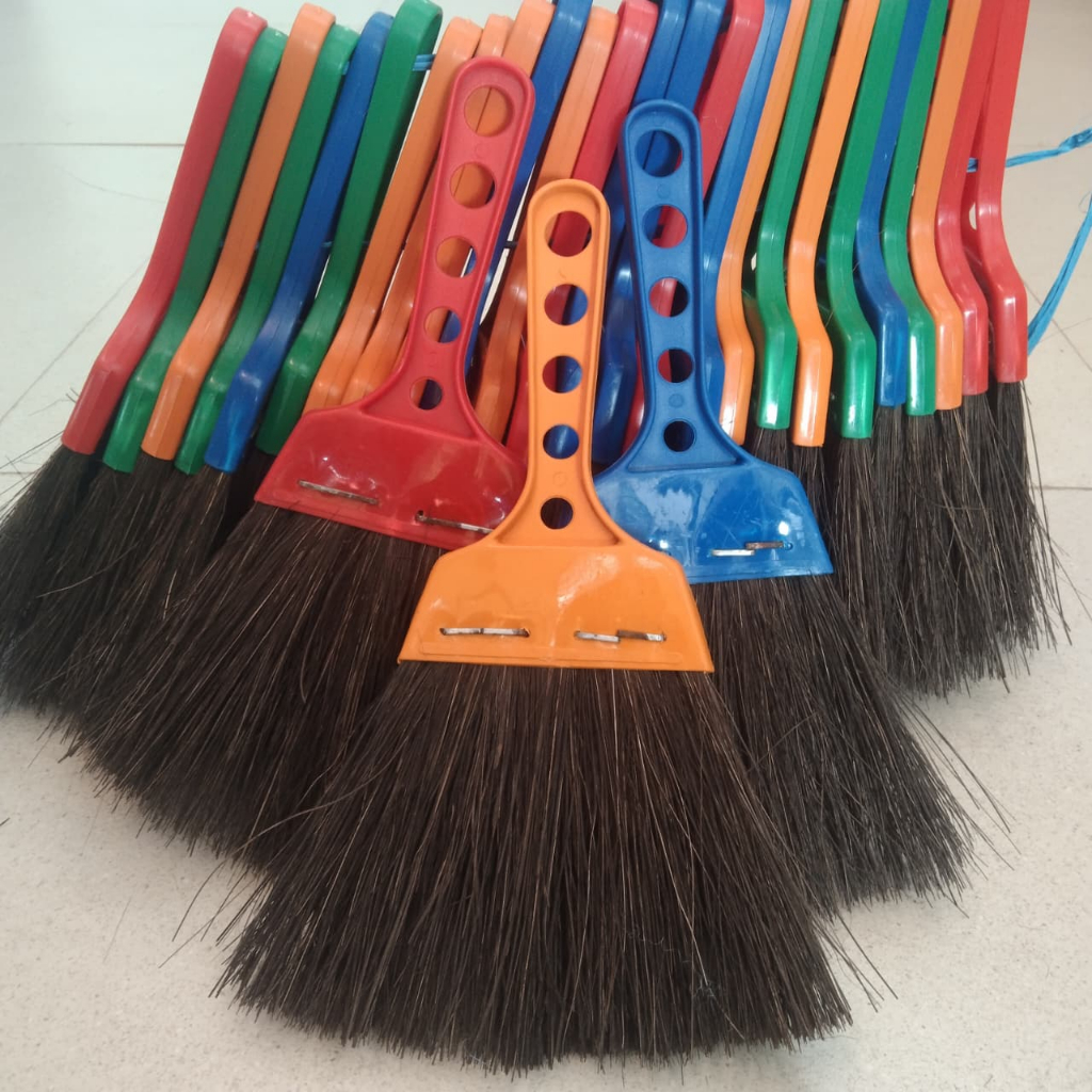 sapu mobil kecil ijuk sapu mini pembersih mobil bijian