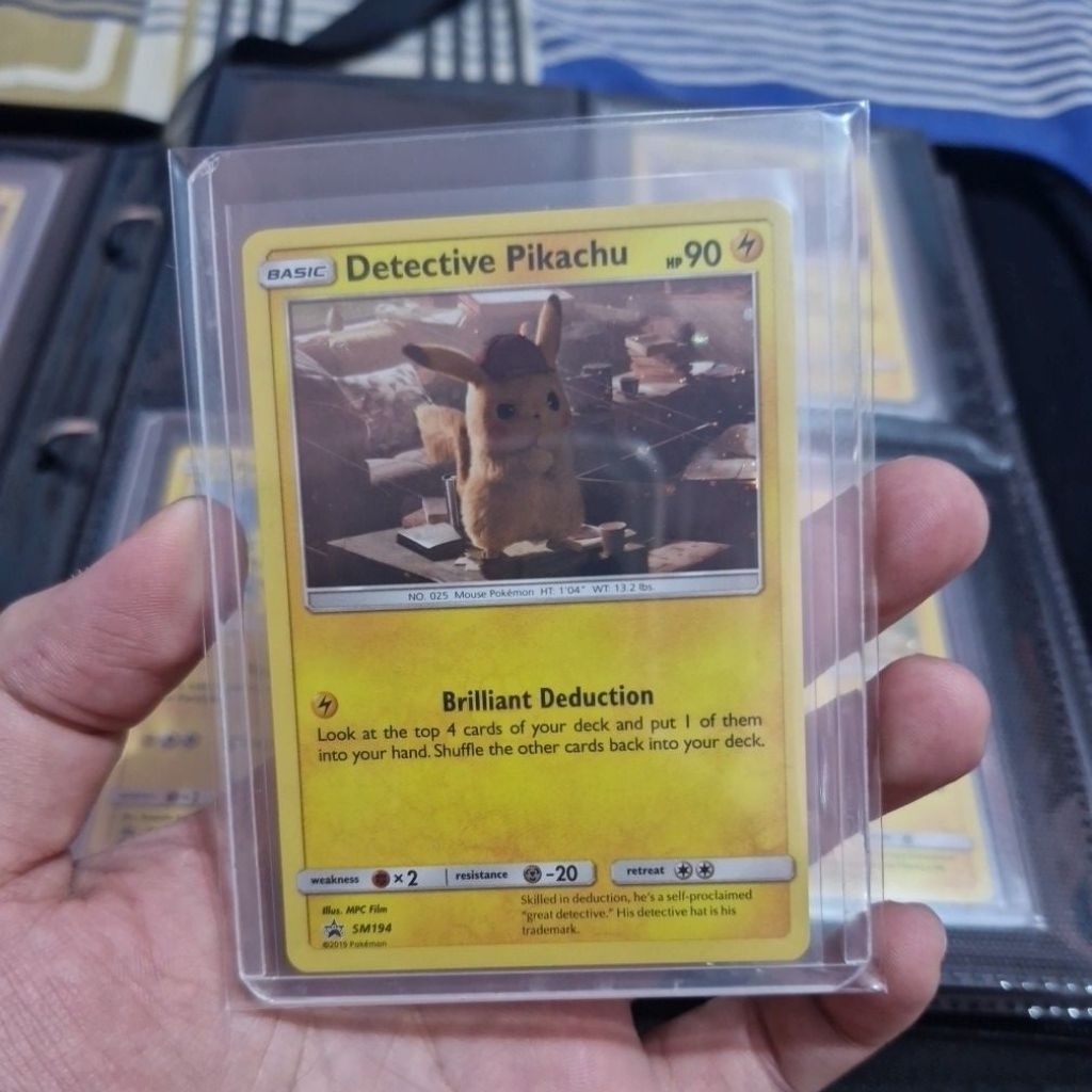 pokemon kartu detective pikachu holo promo sm194