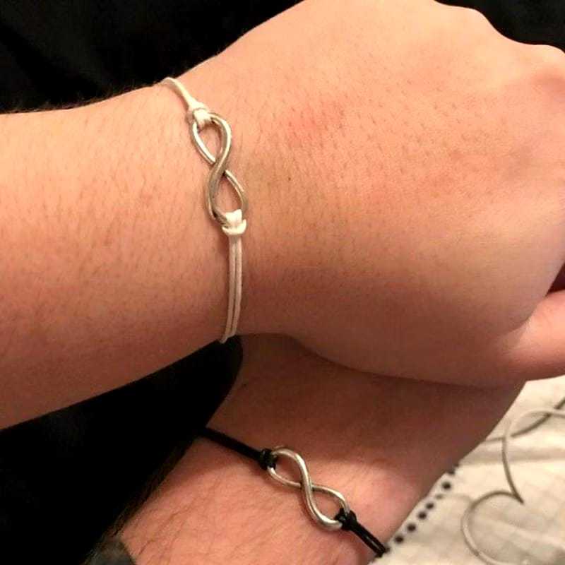 FANSTORE_PKU - Gelang / Couple / Harga Untuk 1 Pasang Gelang / 8 Infinity Hitam / Tali Polos Hitam /