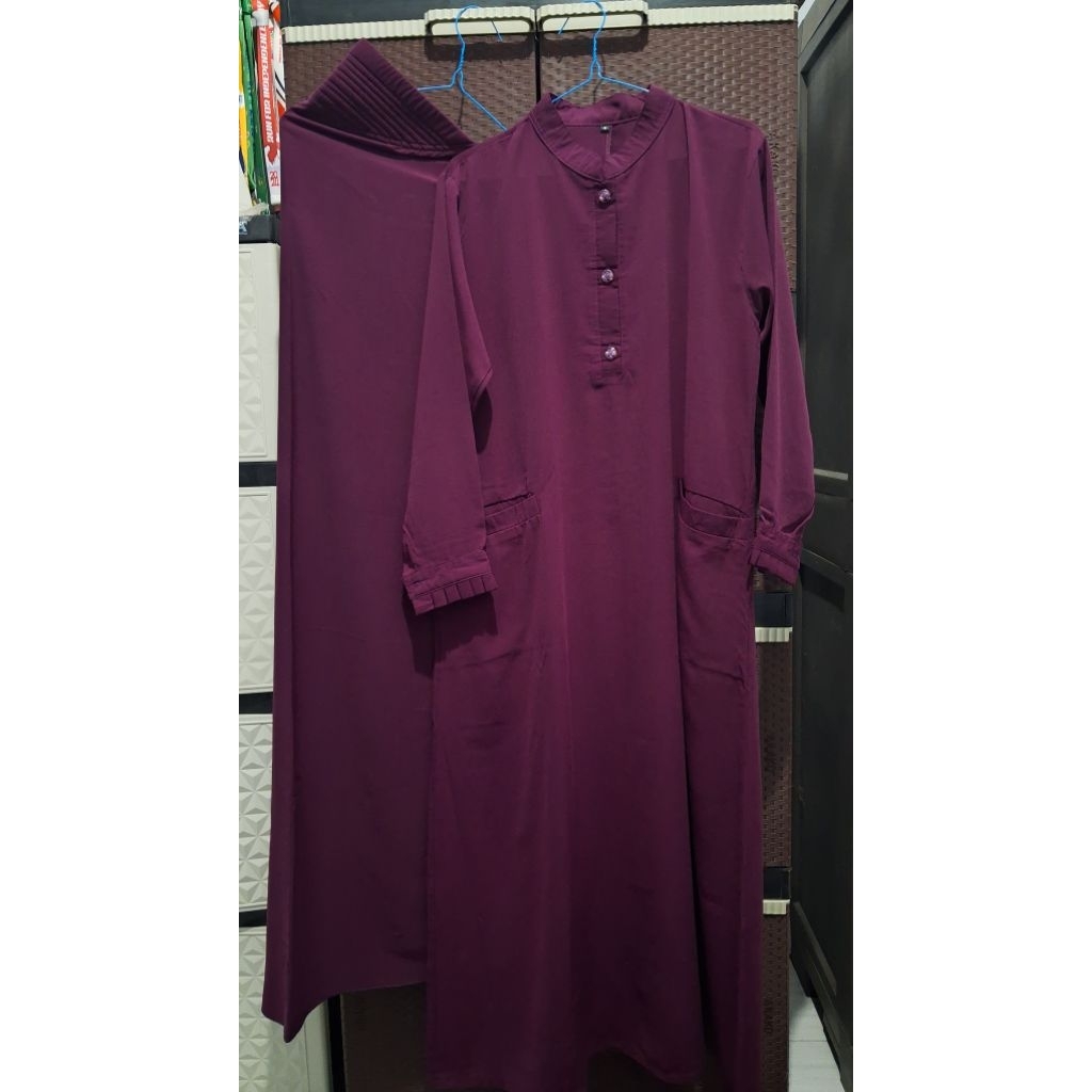 Preloved Set Gamis Khimar Syari Warna Ungu Violet / Gamis Abaya Khimar Jilbab Satu Set