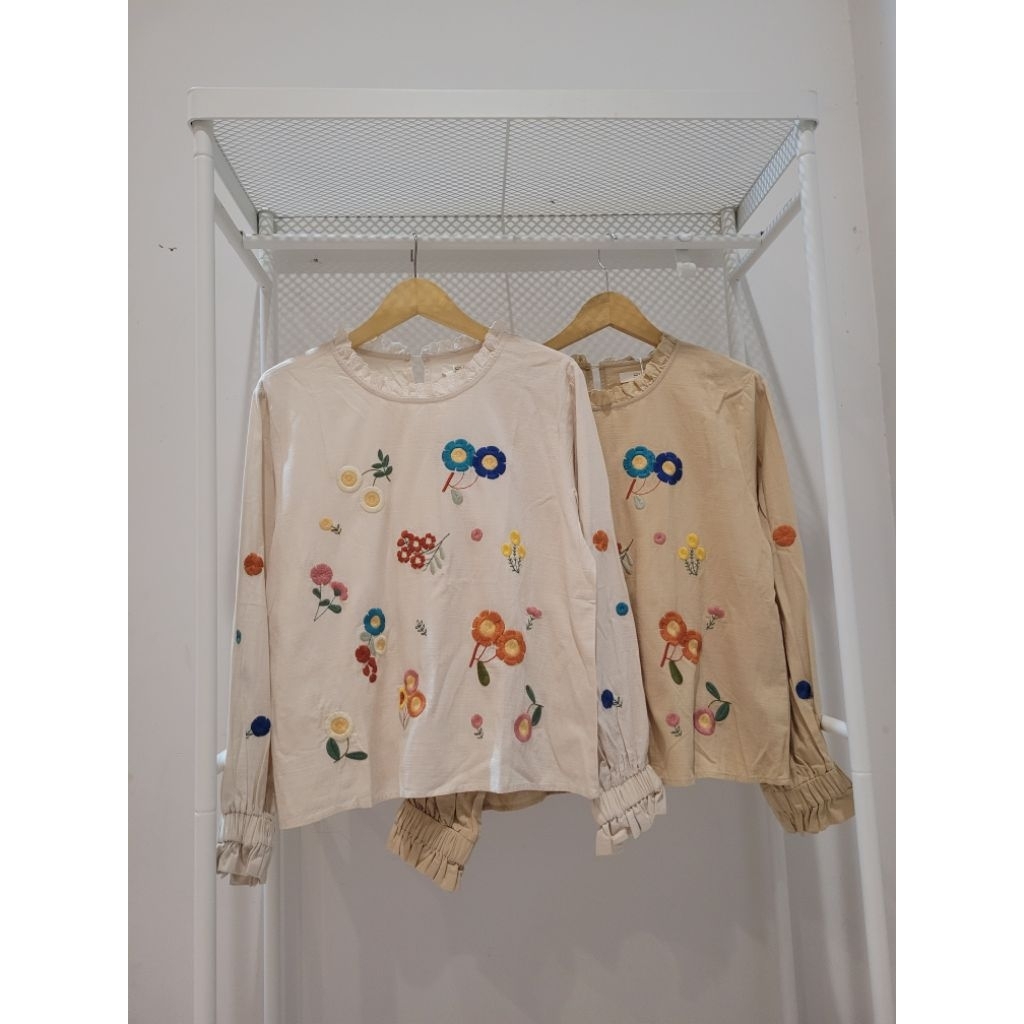 Korean Look Set Vintage  premium TOP Blouse bordir brokat Rok Bordir kombinasi BKK Bangkok Ready