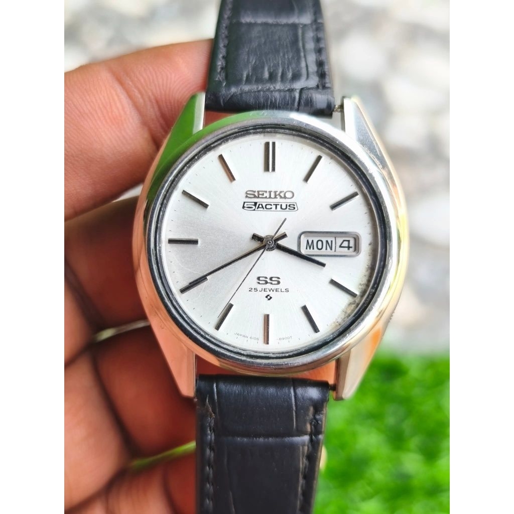SEIKO 5 ACTUS SS 6106-8660 Automatic 25 Jewels