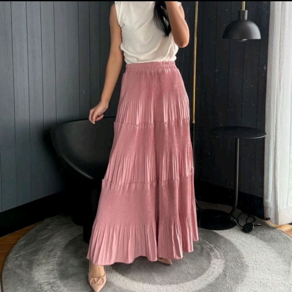 Rok Susun 3 Tingkat Rok Panjang Elegan untuk Tampilan Stylish