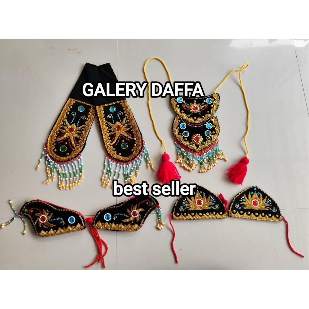 PAKET UNCAL DAN BORO, PAKET ASSESORIES TARI, BORO, BORO BORO, UNCAL, UNCAL JARANAN, KILAT BAHU