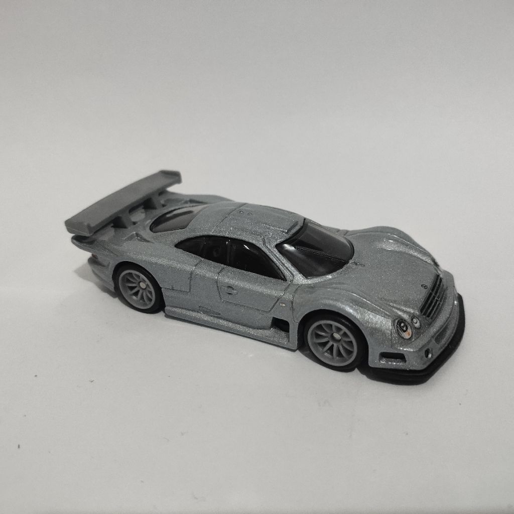 Hotwheels Mercedes Benz CLK GTR Premium Track Day Collector