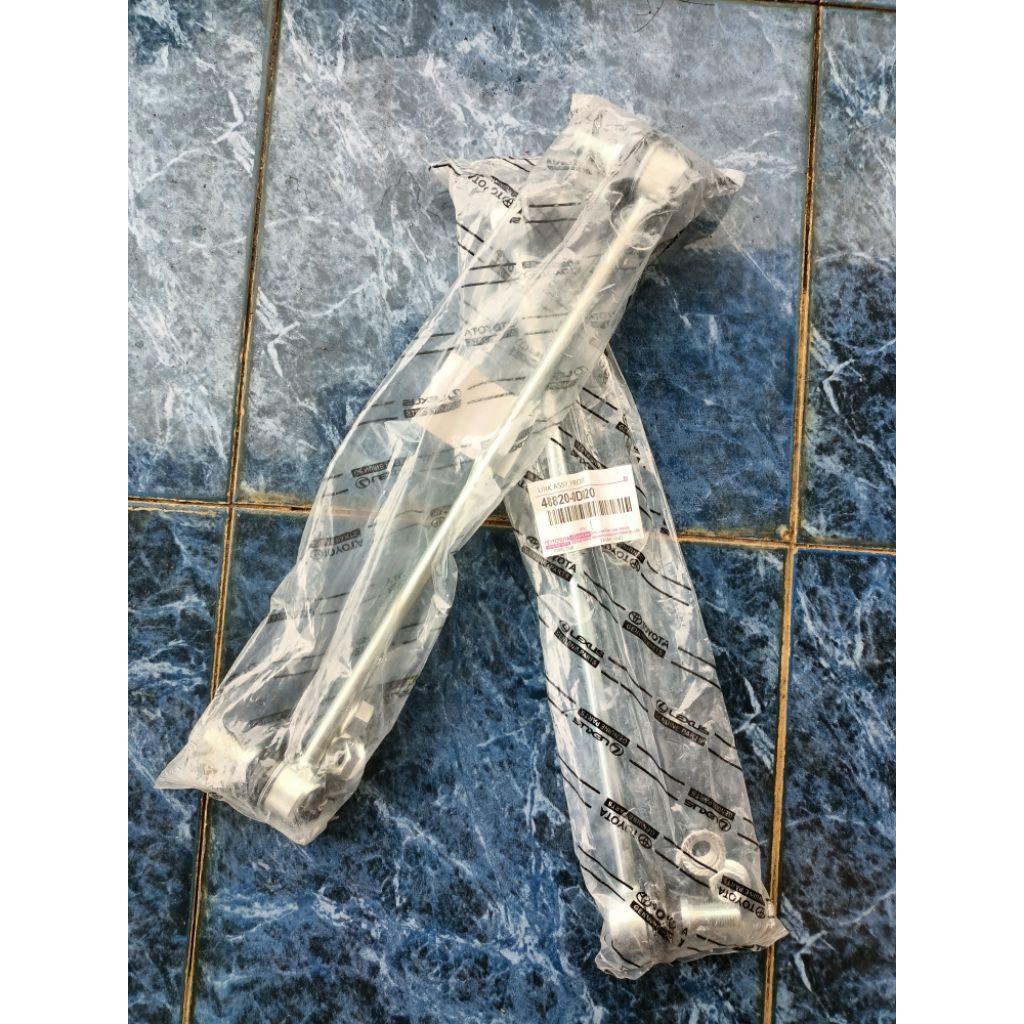 STABILIZER LINK ASSY YARIS / VIOS