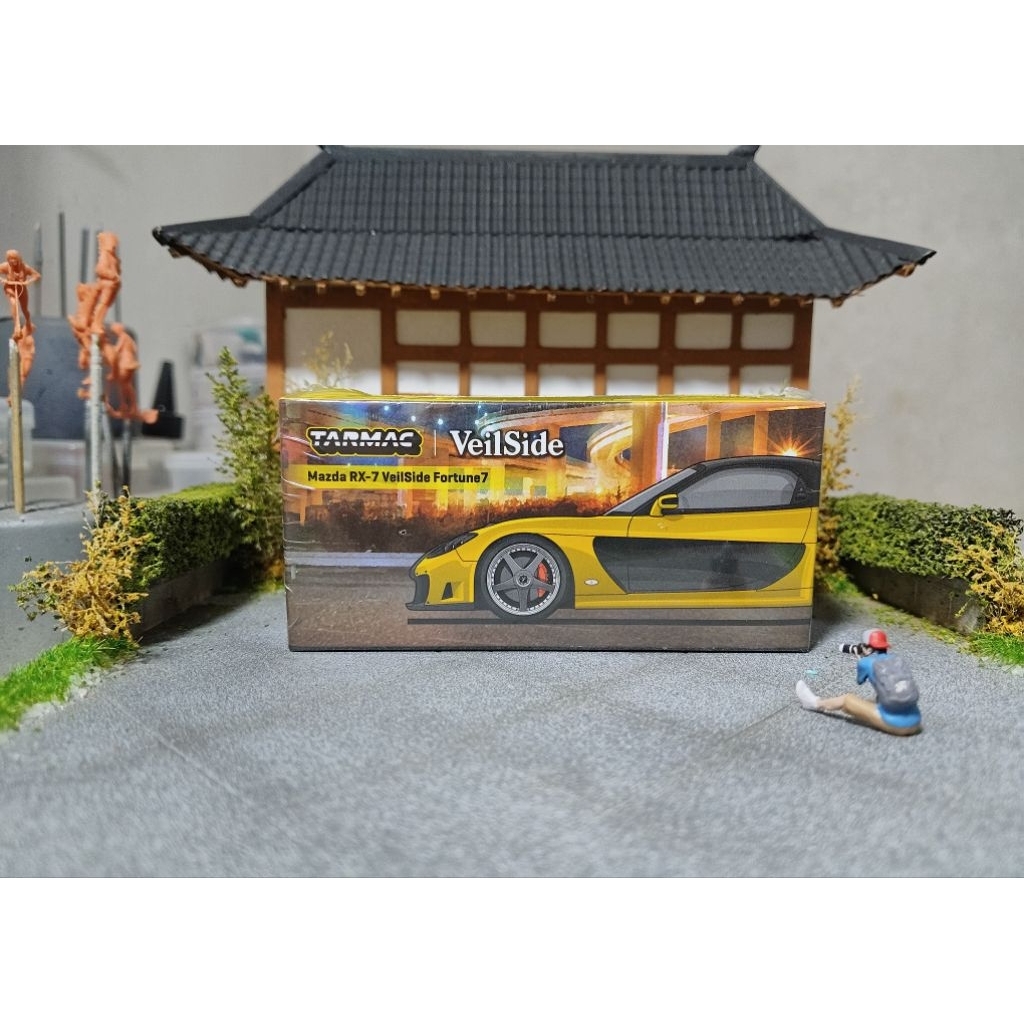 Tarmac Works Mazda RX7 veislide Fortune