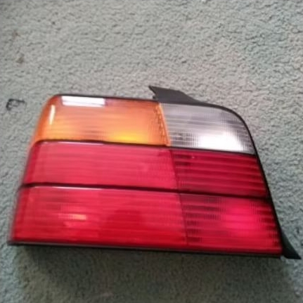 stop lamp sebelah kiri original  BMW e36 M40 m43 m50