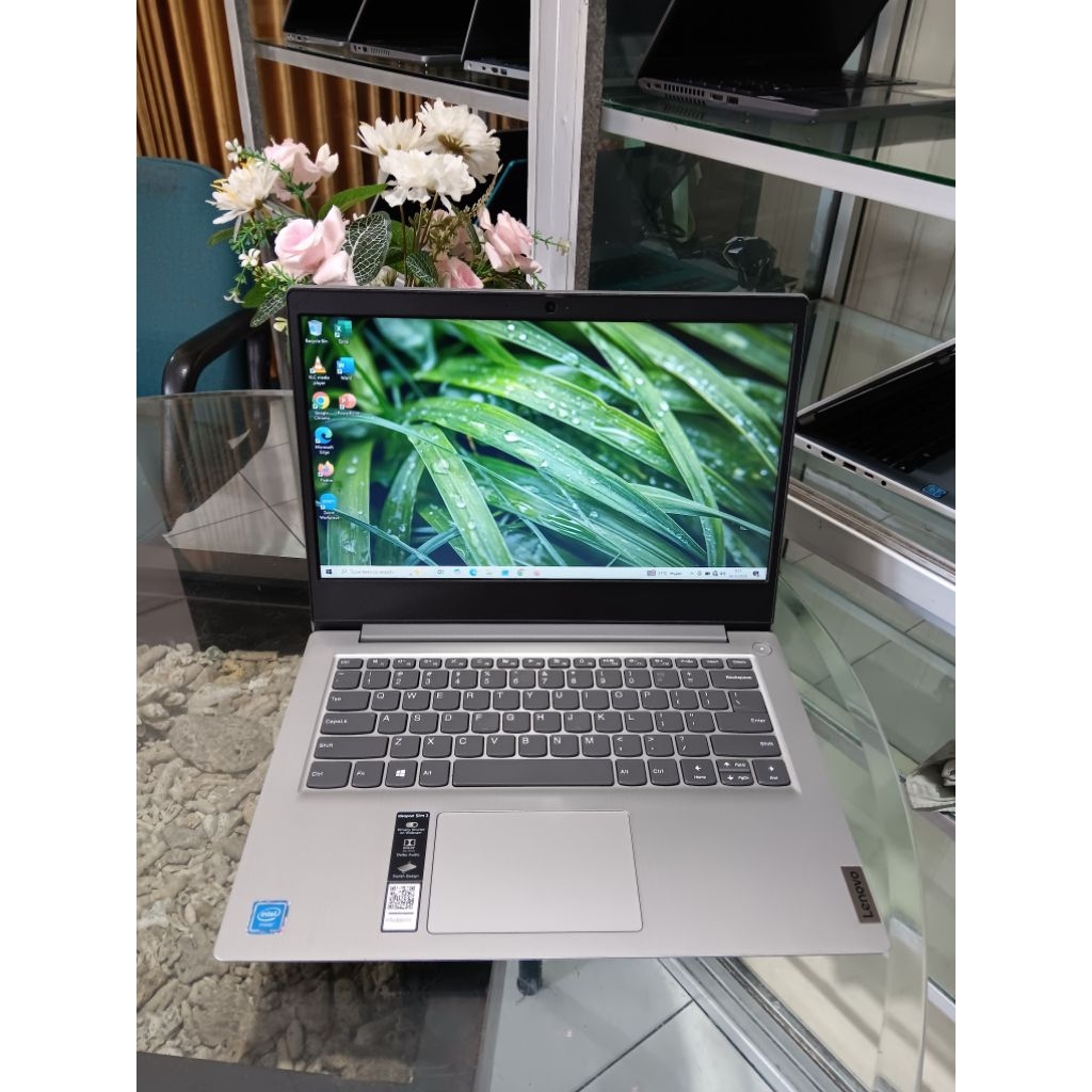 Laptop Lenovo Ideapad Slim 3