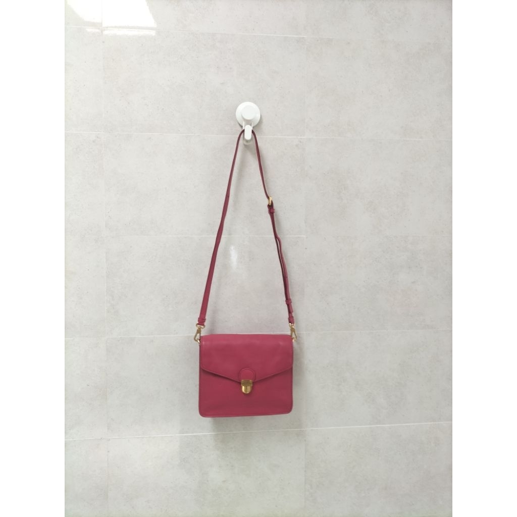 preloved marc by marc Jacobs women bag tas wanita pink fusia fuschia gold hardware sling second anti