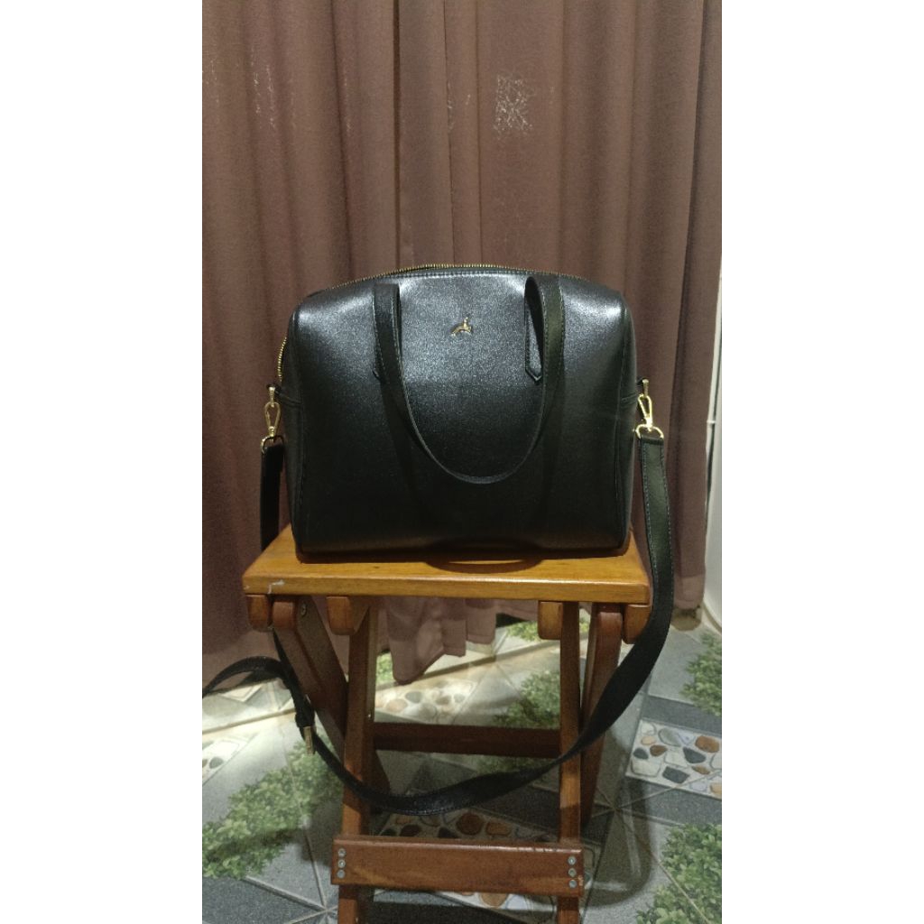 Preloved Povilo Sienna Bag