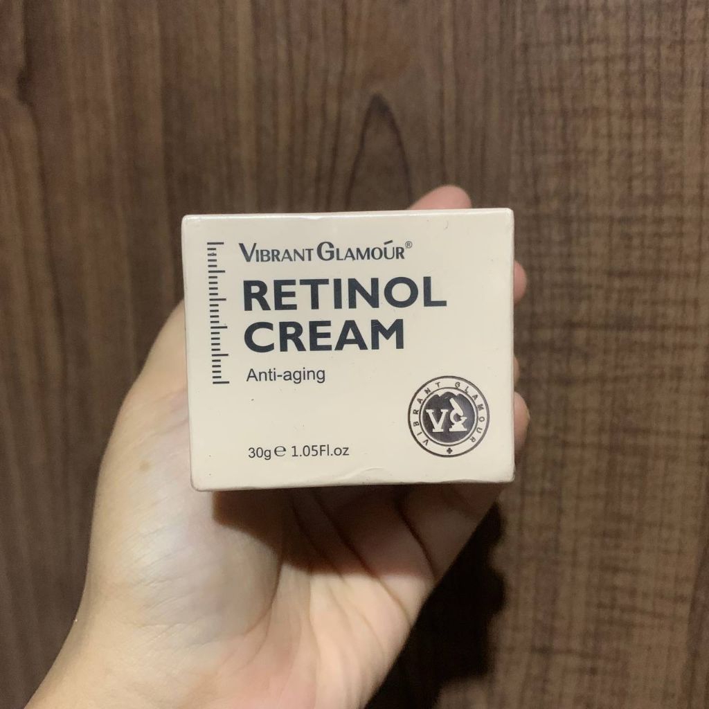 (NEW) VIBRANT GLAMOUR RETINOL CREAM ANTIAGING